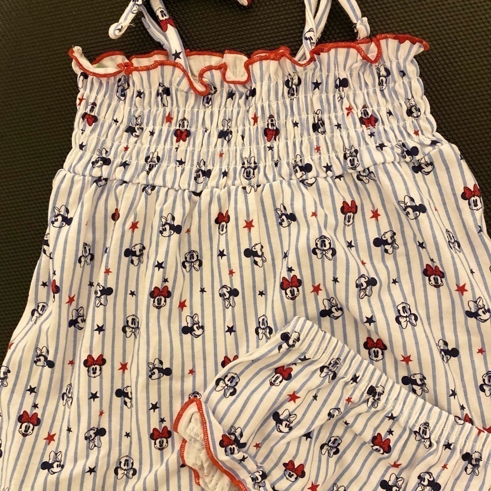 💕💕Minnie Mouse 2 pc Disney Set, Red White, Blue - Picture 2 of 8